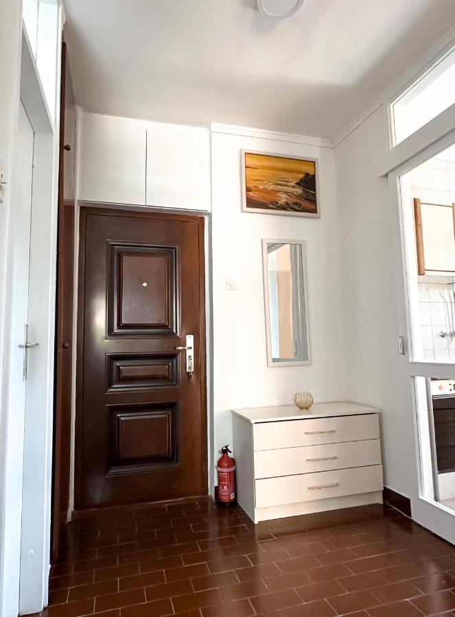 Apartment D-Moll Sutomore Eksteriør billede